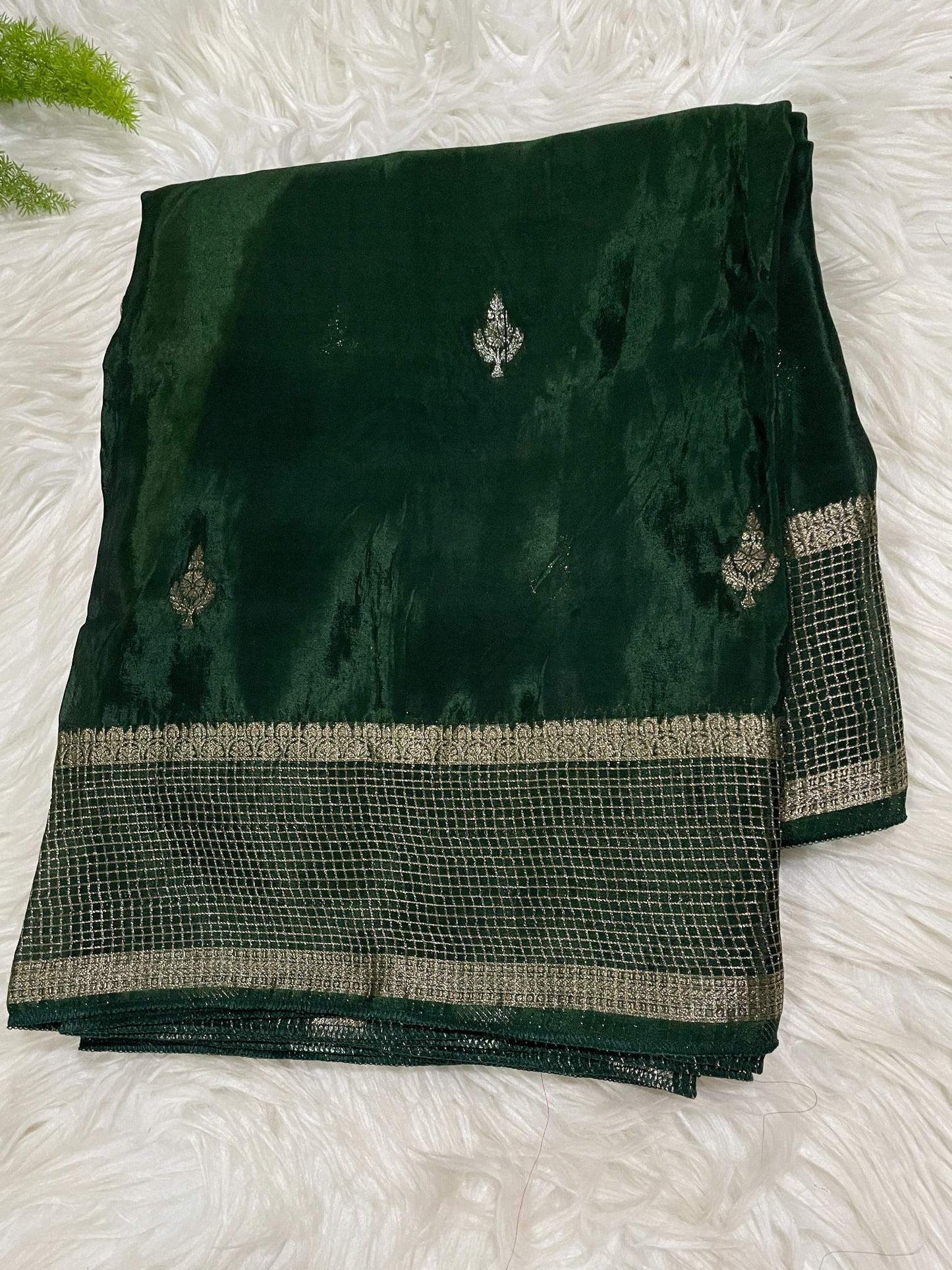 Bottle Green Viscose Crepe Saree