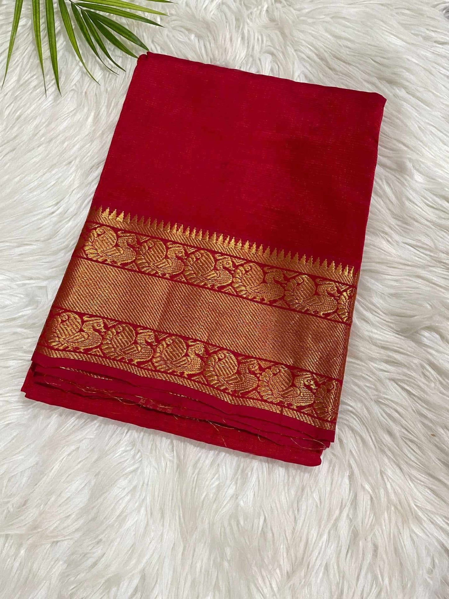 Red Managalagiri Saree