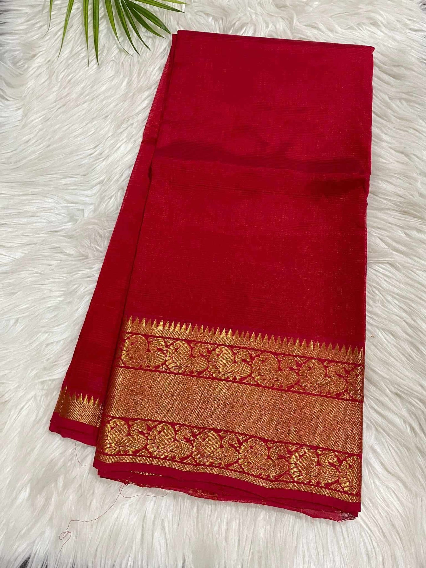 Red Managalagiri Saree
